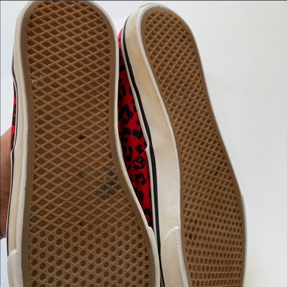 Red and Black Print Vans (6.5) - Picture 6 of 8